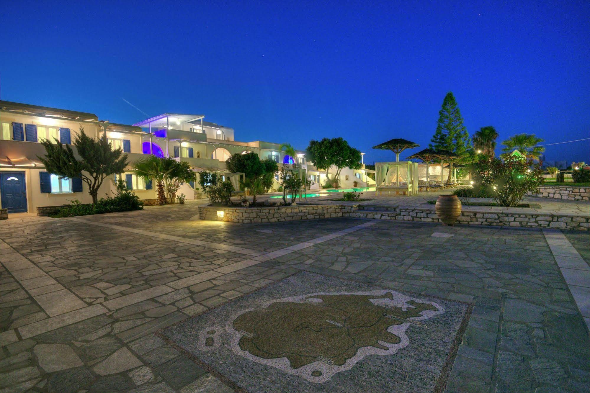 Fyrogenis Palace Parikia  Exterior photo